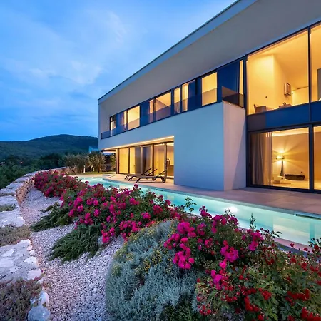 Luxury Maslina With Sea View Villa