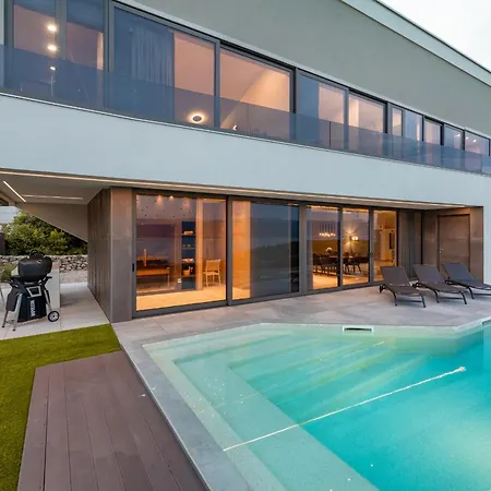 Luxury Maslina With Sea View Villa Vrbnik (Primorje-Gorski Kotar)